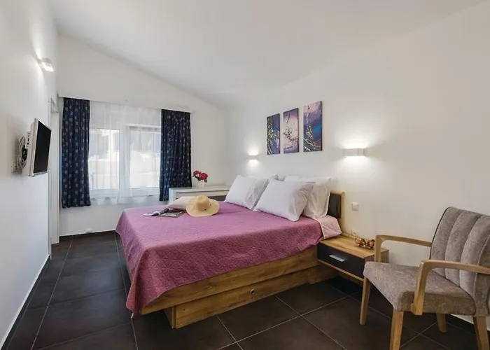 Izabel With Hot Whirpool 빌라 *