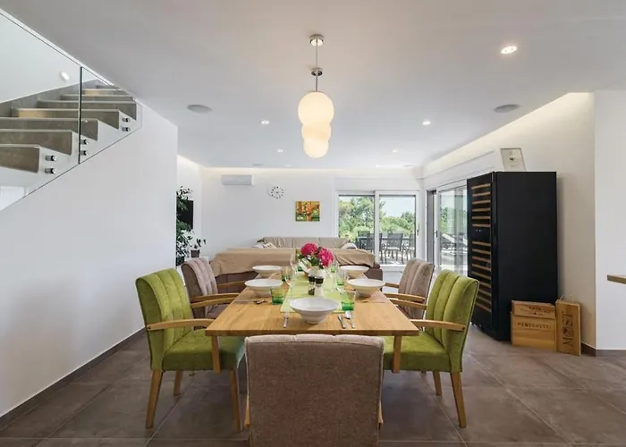 Izabel With Hot Whirpool Vila Krnica