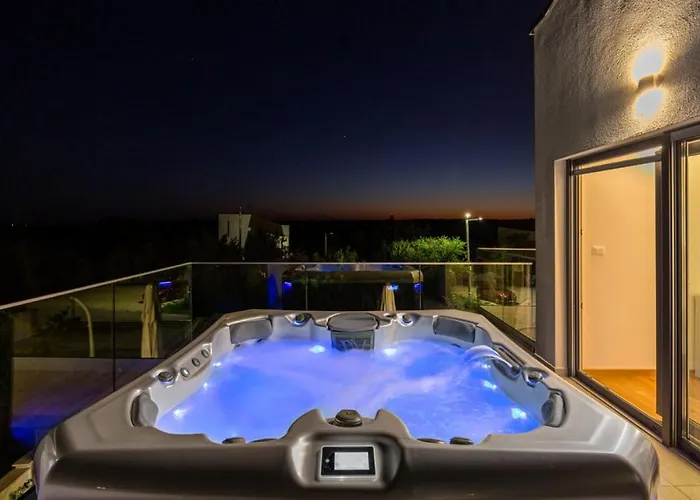 Vila Izabel With Hot Whirpool *